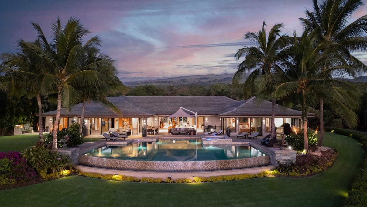 4557 Makena Rd, Kihei, HI 96753 House for Sale