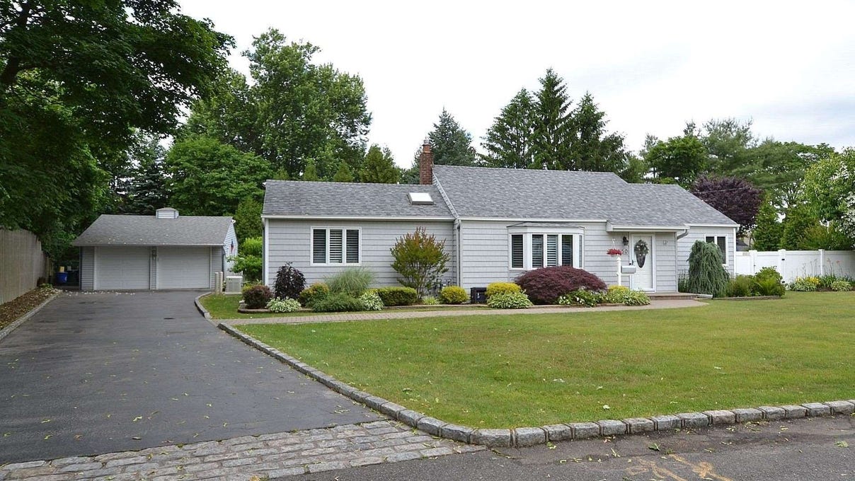 50 Maple Drive, Deer Park, NY 11729 House for Sale