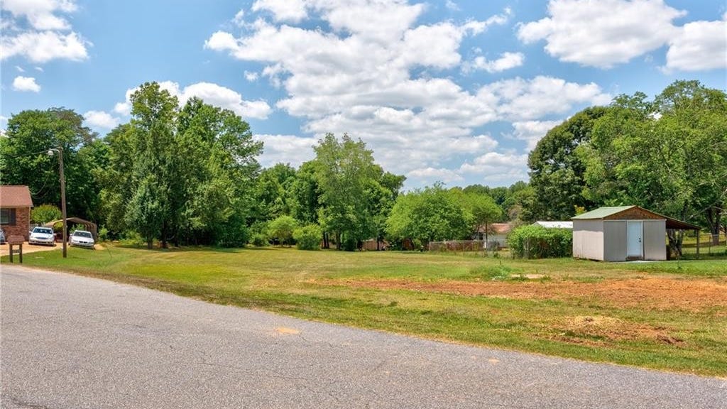 132 Shell Rd