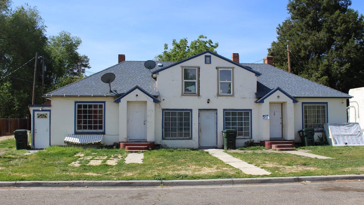 152 SW 7th Ave  
