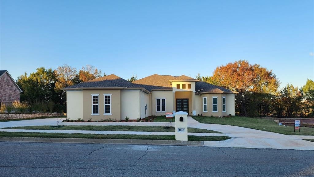 1815 Verdi Lane, Sherman, TX 75090 House for Sale