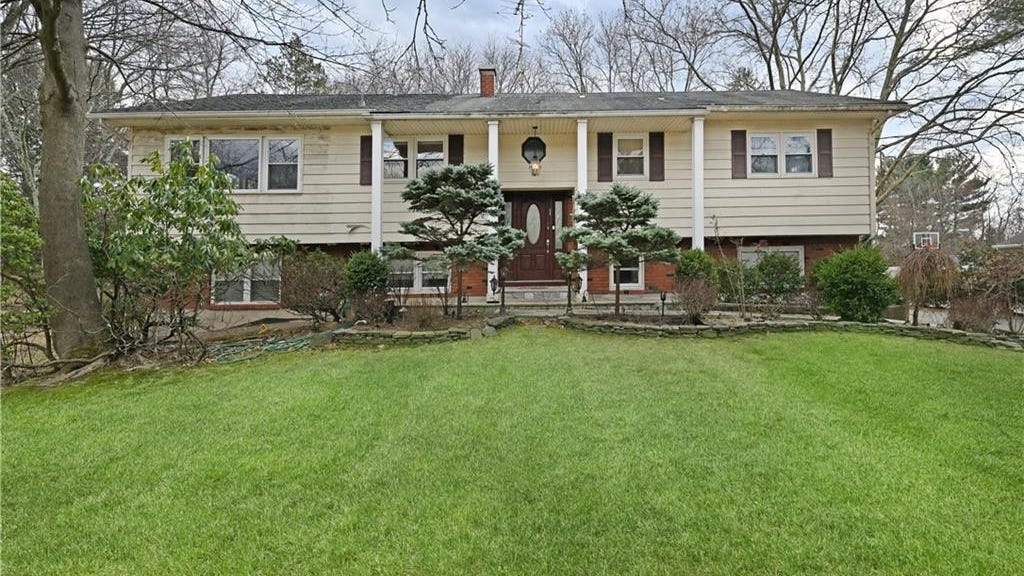 29 S Parker Drive, Monsey, NY 10952 House for Sale