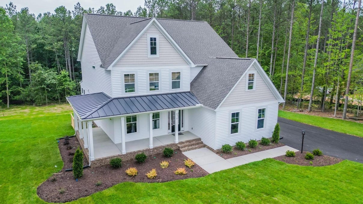 1501 Trotter Cir  