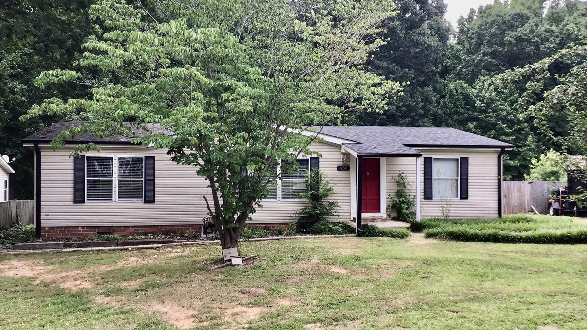 435 Freedom Dr  