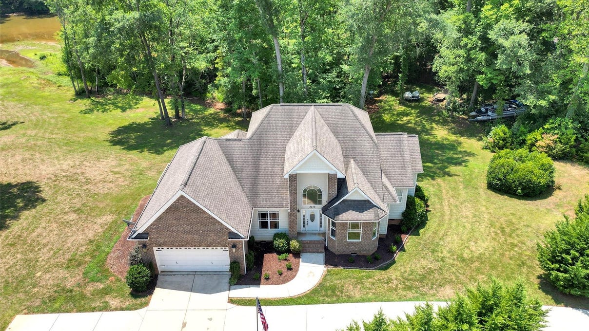 8406 Catawba Cv Dr