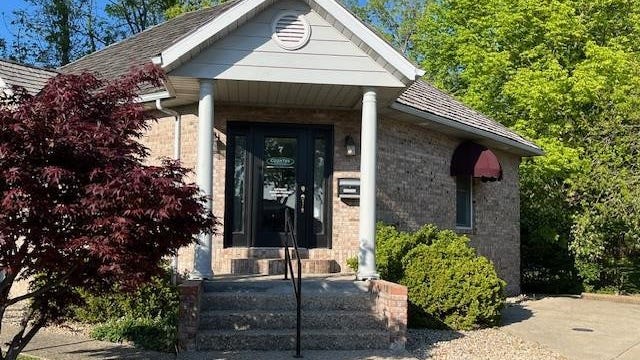 7 Glen Ed Professional Park