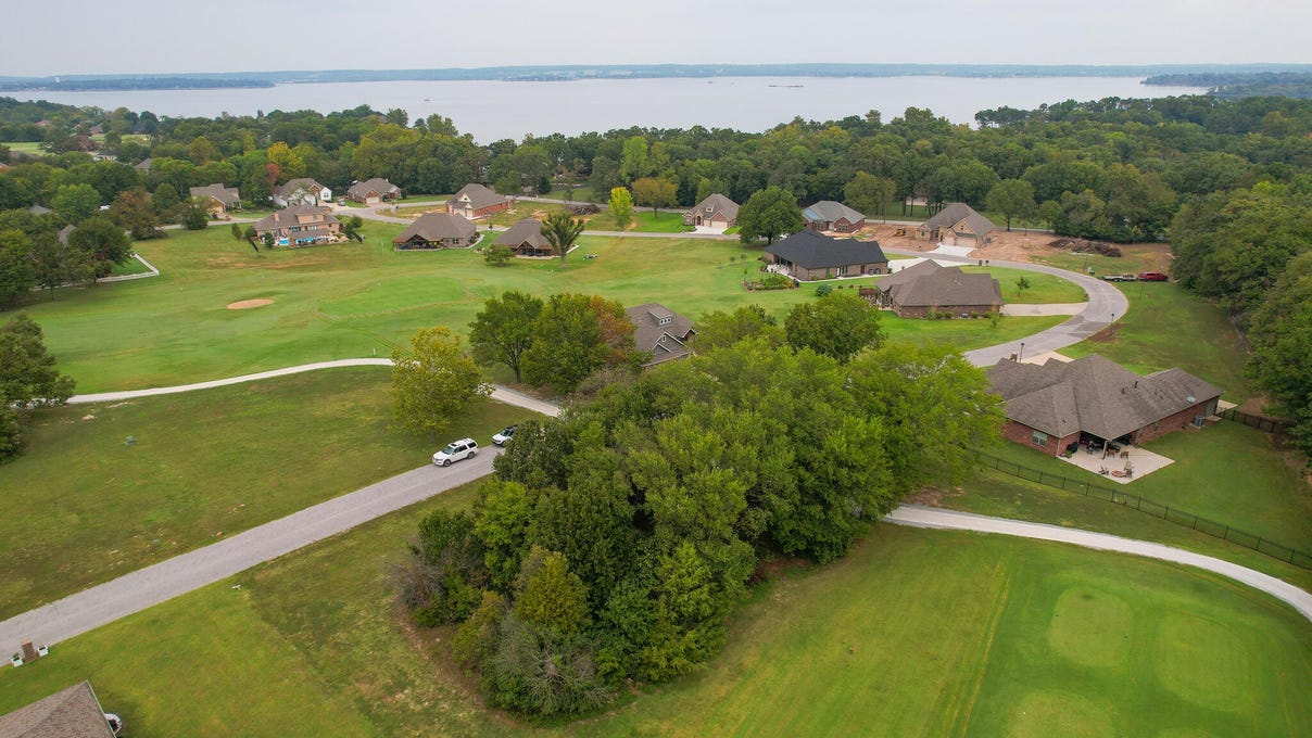 4935 Lost Cove Rd Rd  