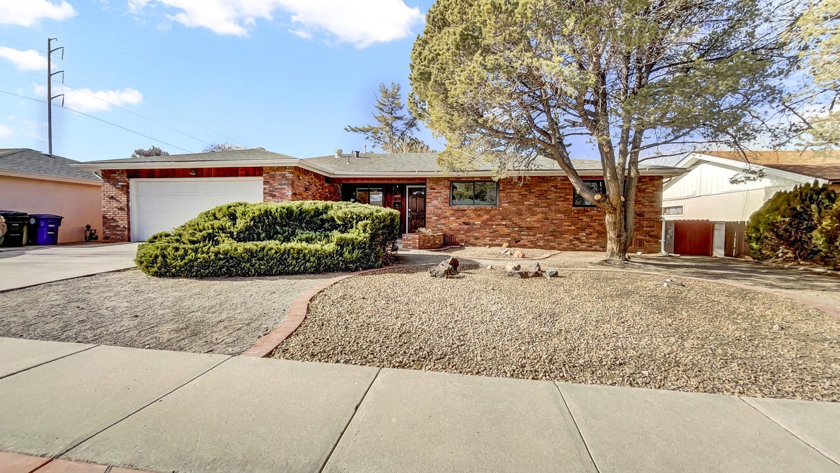1405 LUTHY Circle NE, Albuquerque, NM 87112 House for Sale realestate