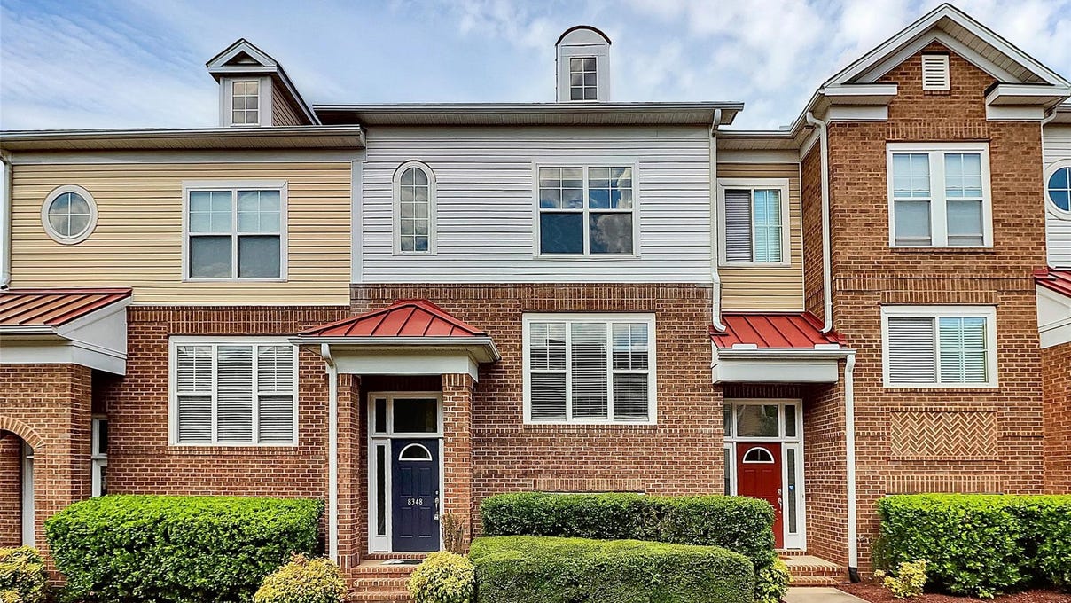 8348 Scotney Blf Ave  