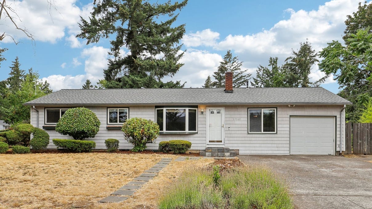 17537 SE BROOKLYN ST  