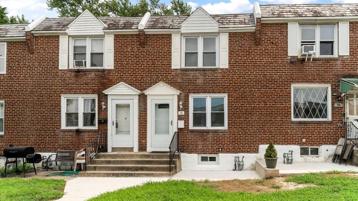 56 Mermont Cir  