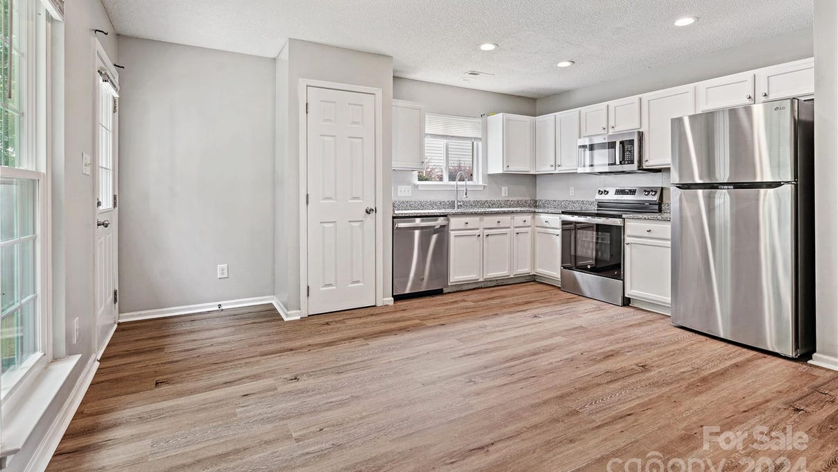 3409 Southern Ginger Dr  