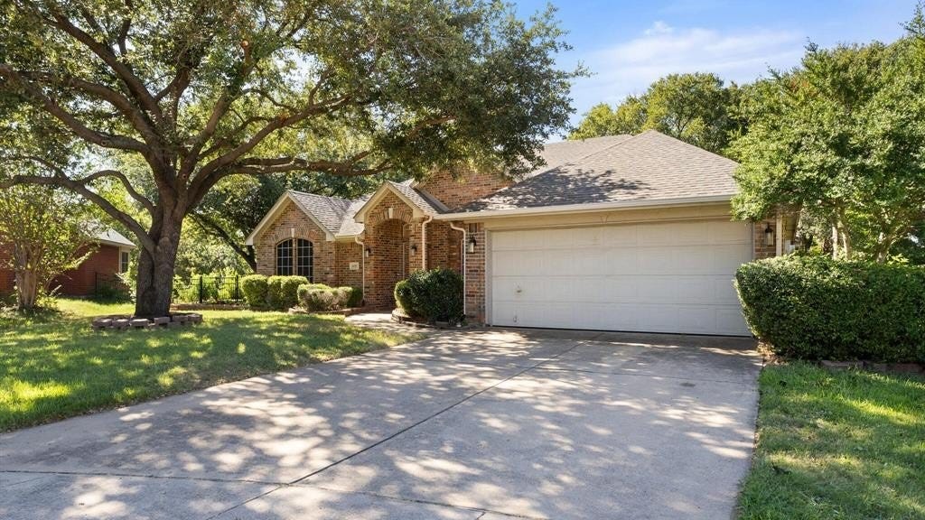 6400 Stone Creek Mdw Ct