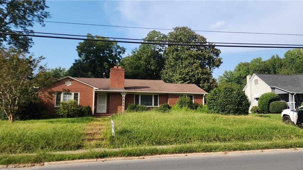 748 Eldorado St  