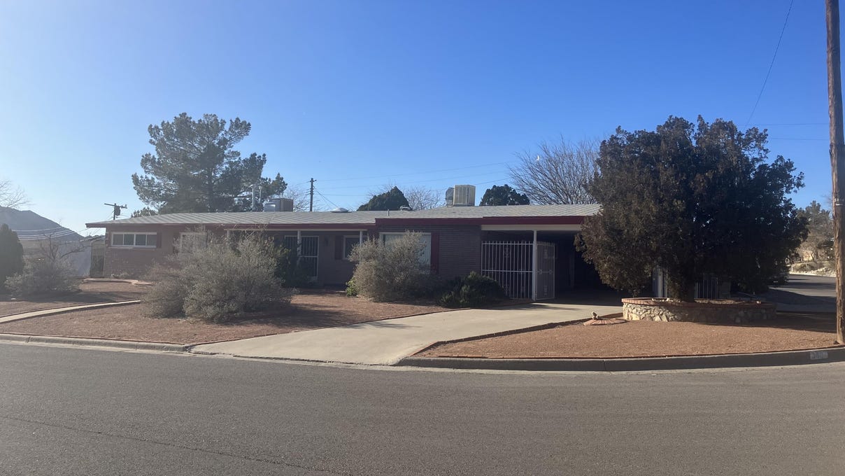 3807 WAYMORE Drive, El Paso, TX 79902 House for Sale