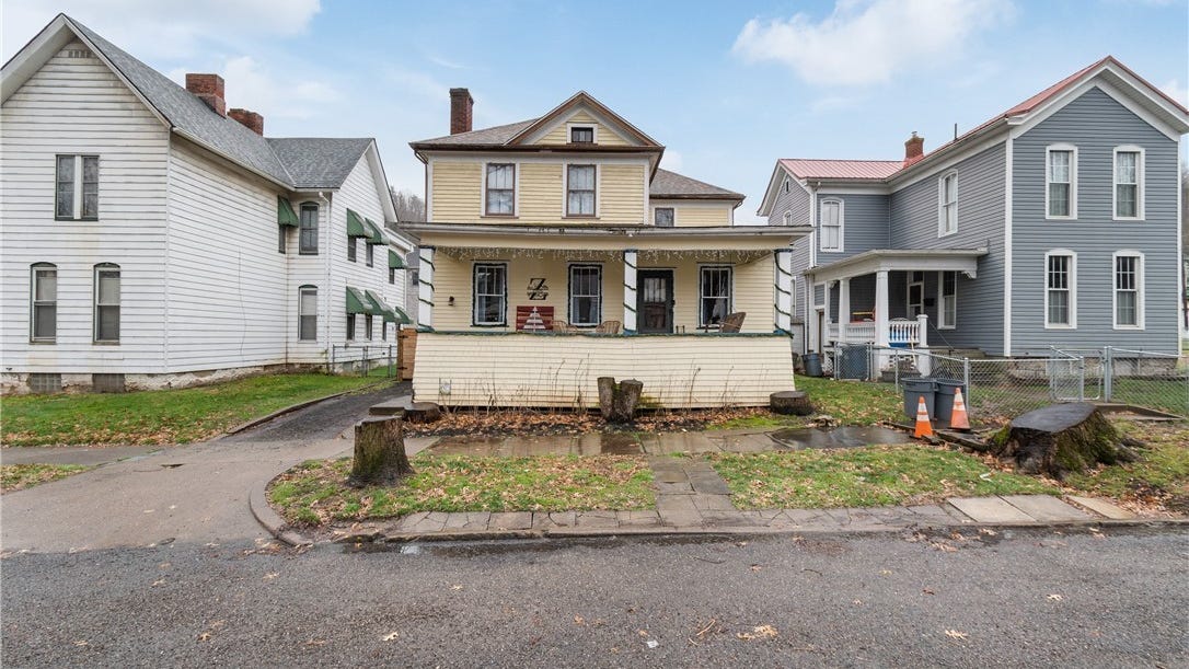 309 Bennett  