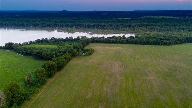 102 N 4070 Rd  