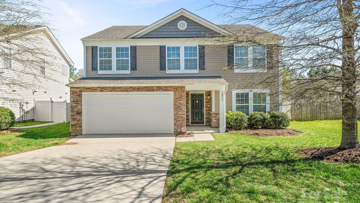 10928 Dapple Grey Ln  