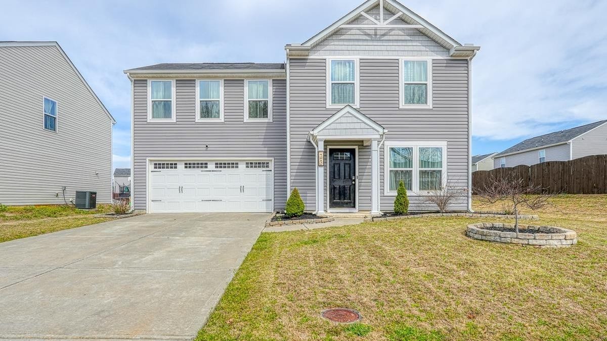 23 Maplestead Farms Court, Greenville, SC 296171561 House for Sale