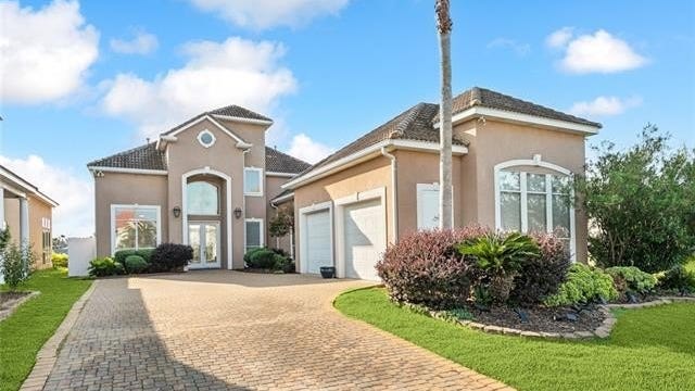 1079 S MARINA VILLA None  