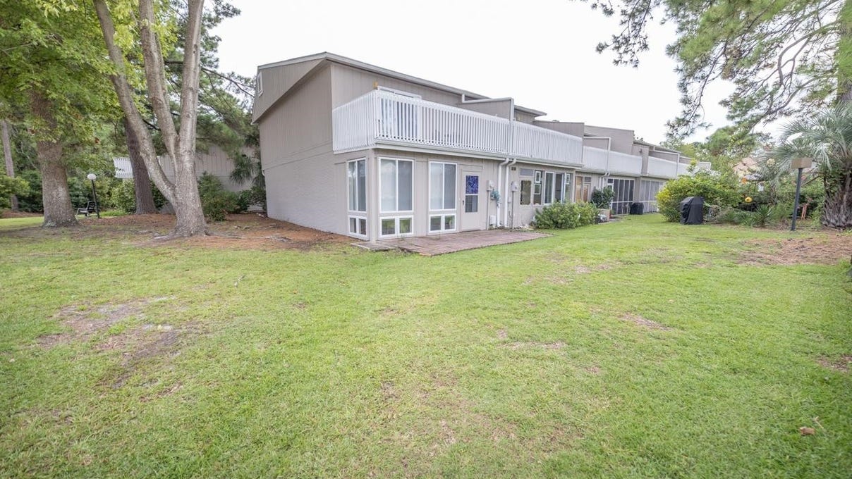 916 Villa Dr., Apt 916, North Myrtle Beach, SC 29582 Apartment for Sale