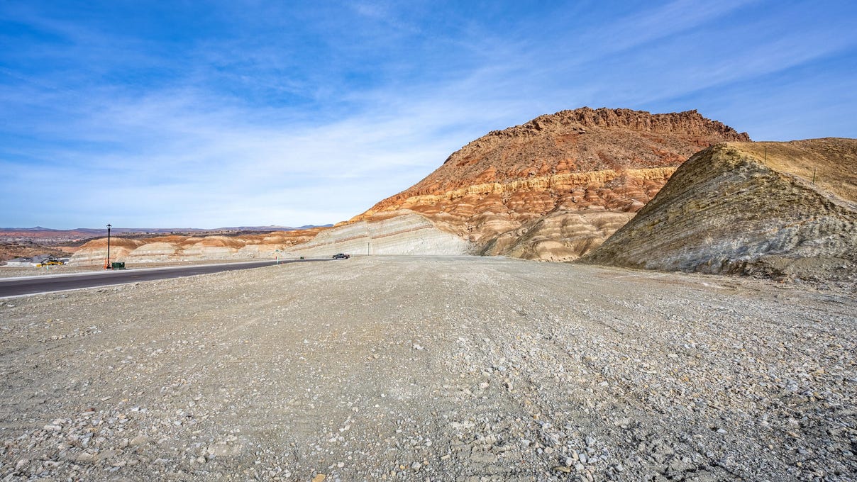 1199 S INDIAN Knls DR  