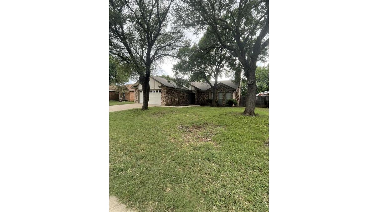 LOT 4 TOOGE HAYES RD