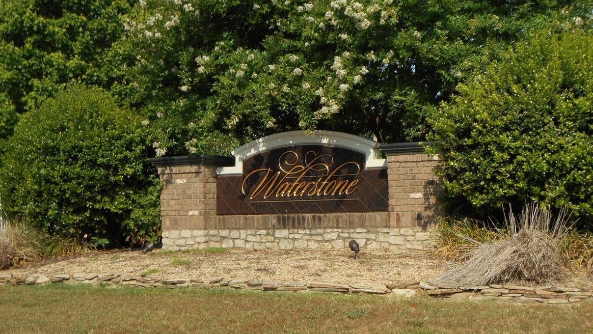 5242 Tuscany Rd  