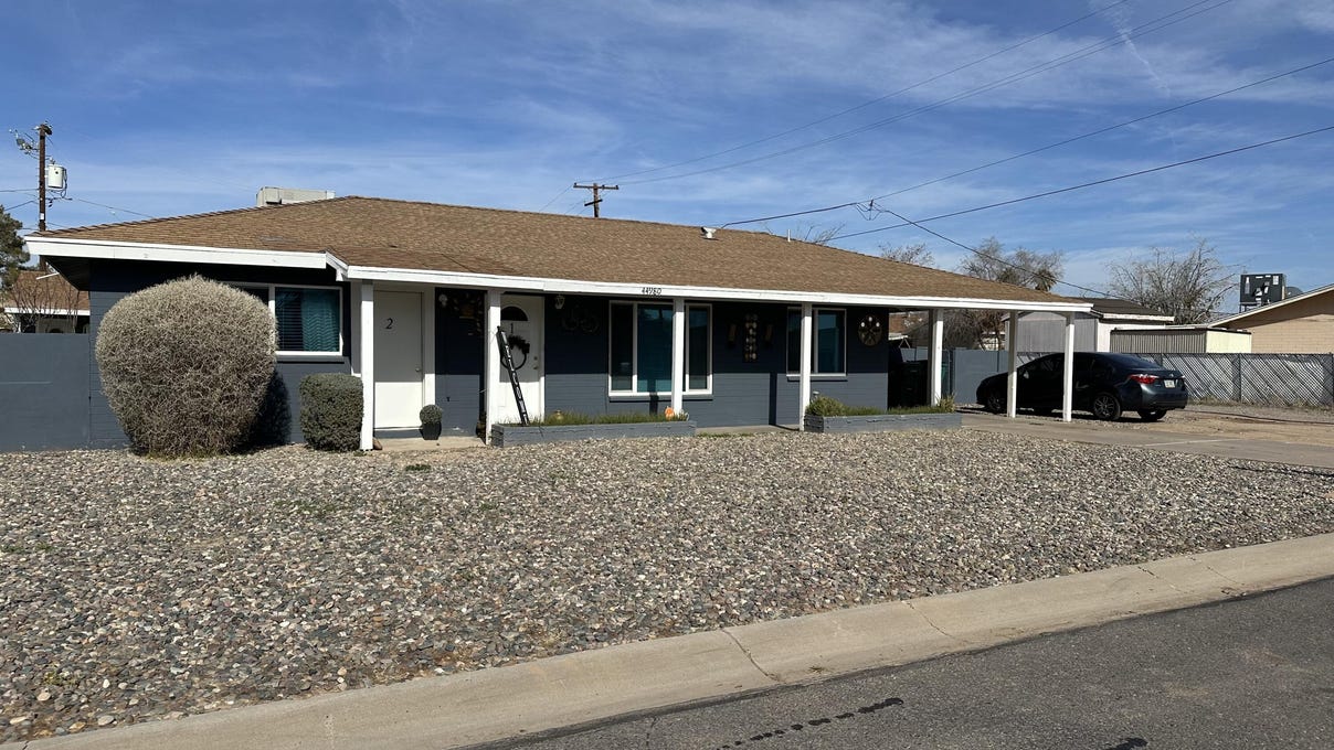 44980 W Fred Cole Ln  