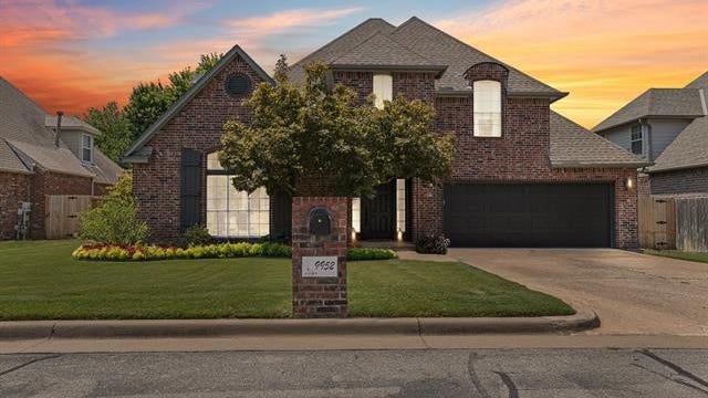 9952 S 79th East Ave  