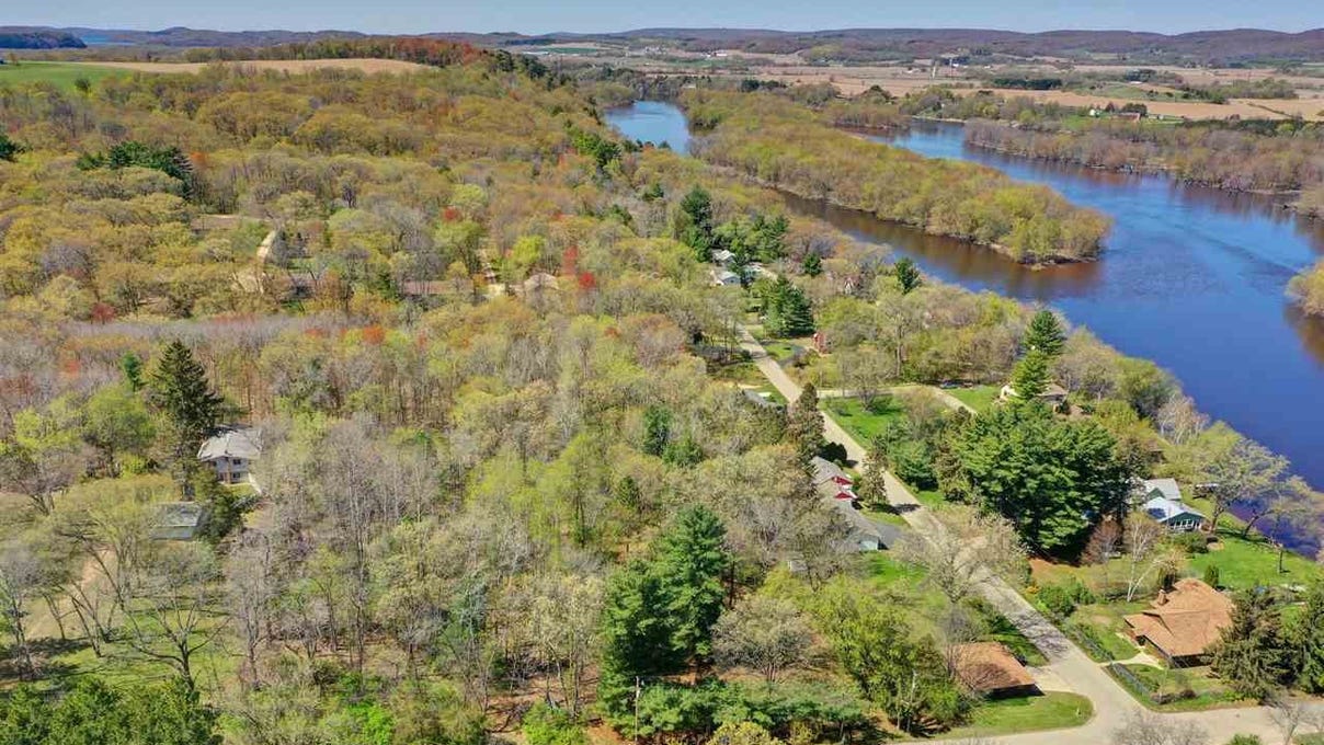 N5033 Beach Garden Rd, WI 53955 Land for Sale