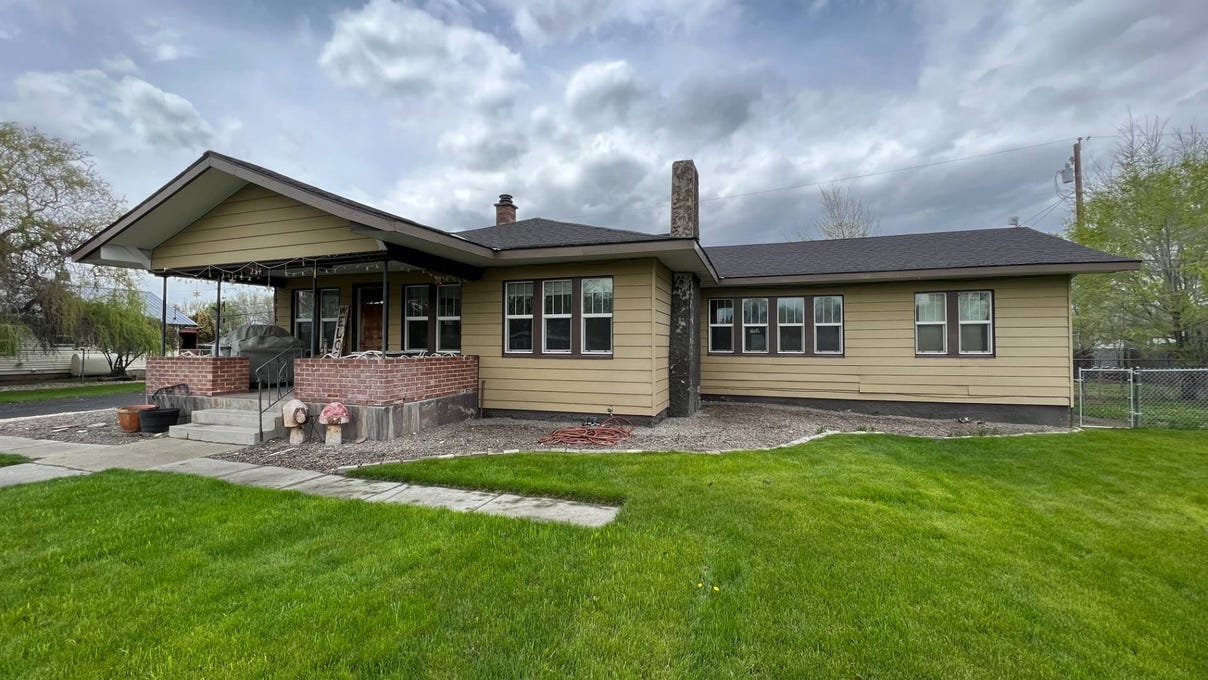 254 S Grand Ave  