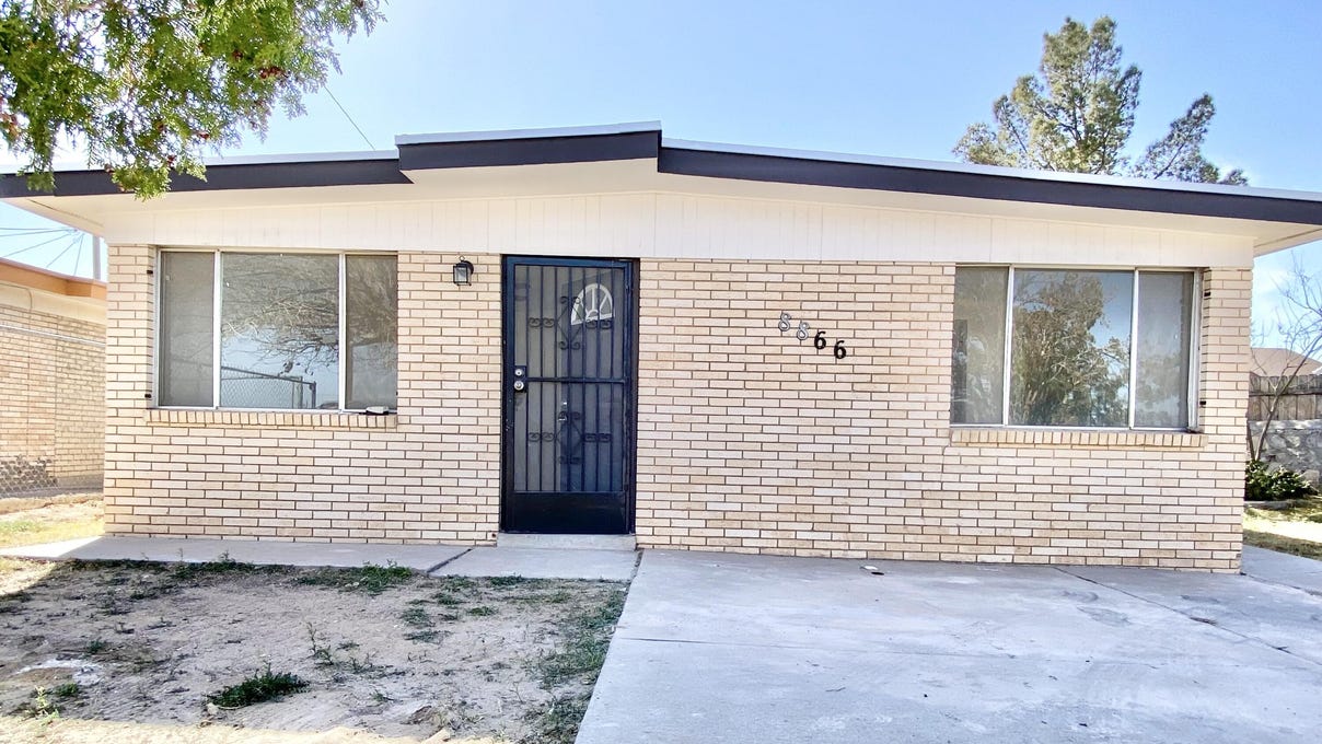 8866 Roseway Drive, El Paso, TX 79907 House for Sale