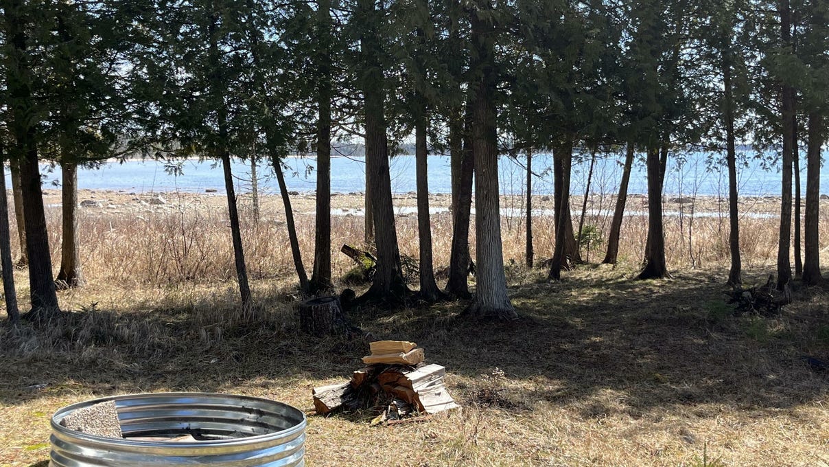 LOTS 8 AMP 9 NAUBINWAY SHORES DR WEST