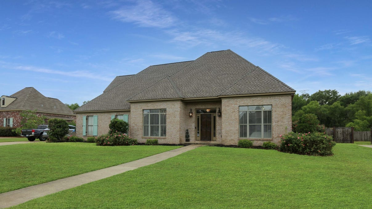 113 Windward Way  