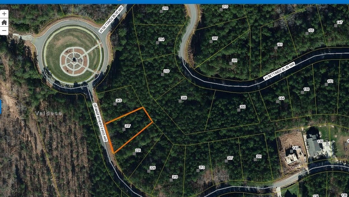 237 Grandfathers Pass NW  