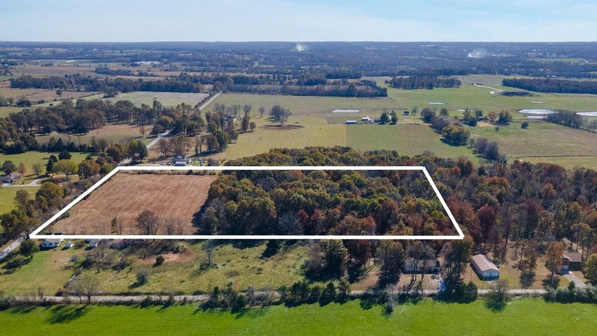 Tract 2 Lawrence 1210