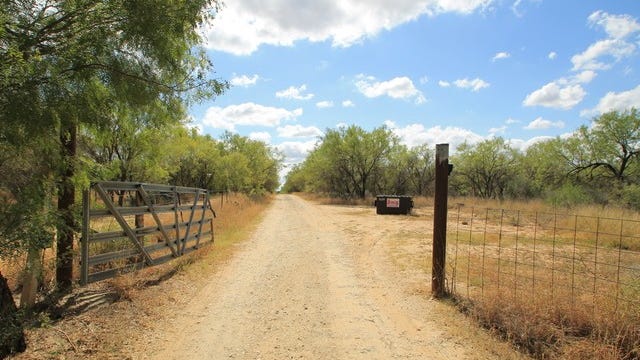 Lane Dr-Tract Unit 3  