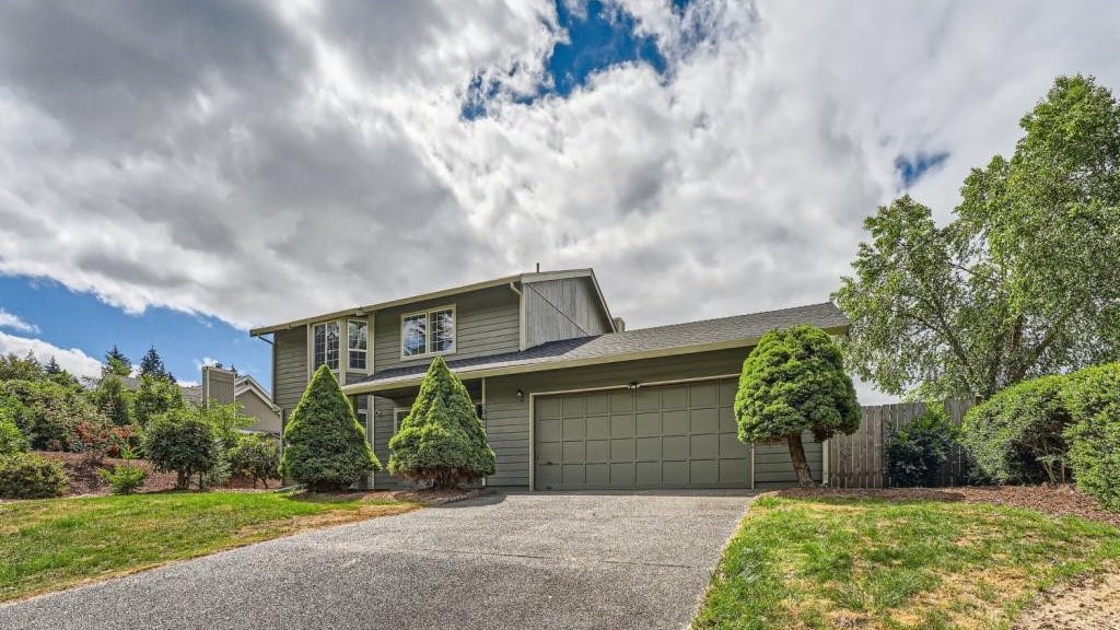 10424 148th Street Ct E