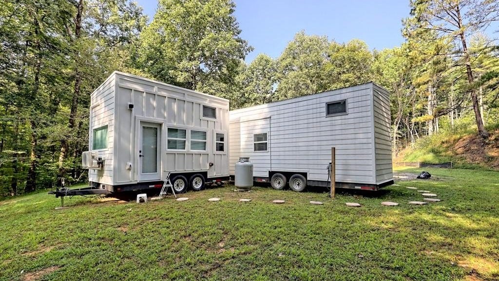 220 Mountain Laurel Dr  