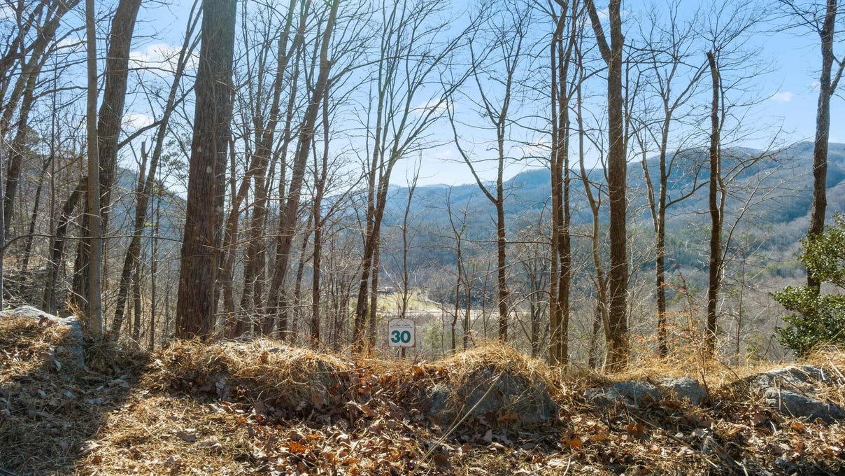 112 Mountain top Pkwy