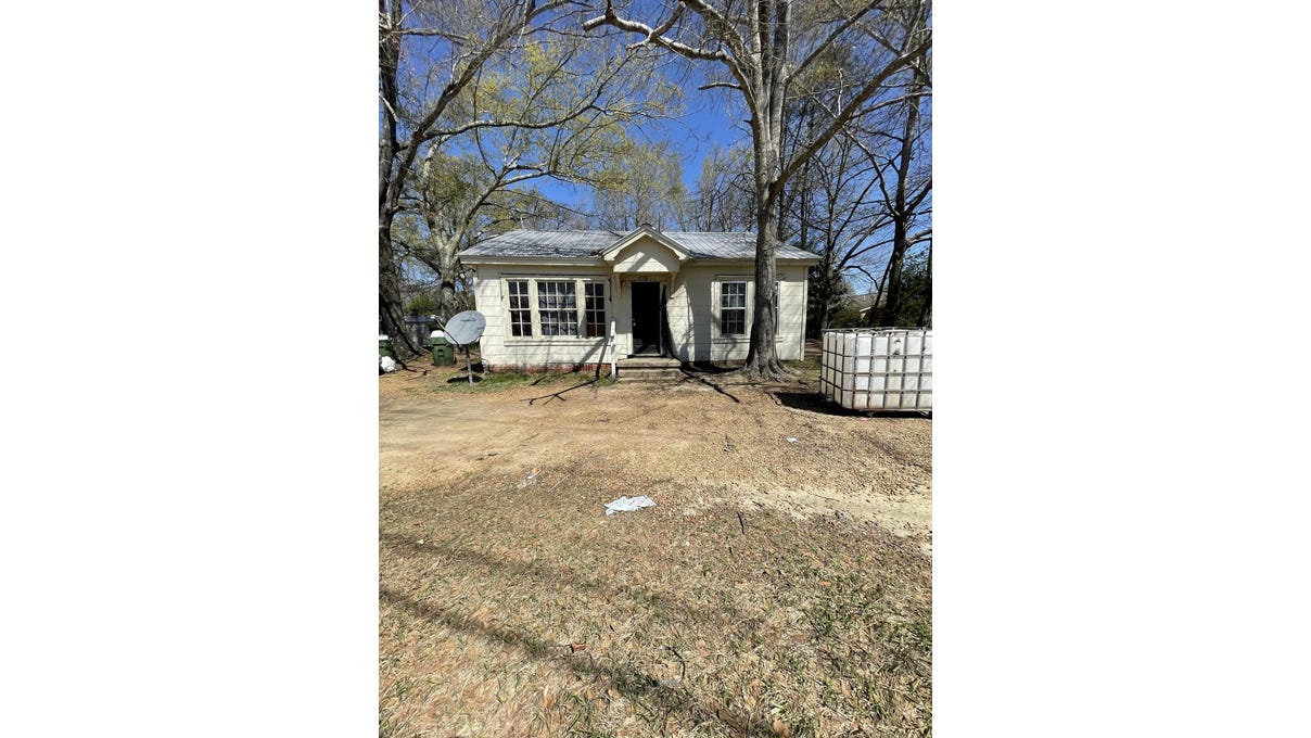 18274 John C Stennis Dr  