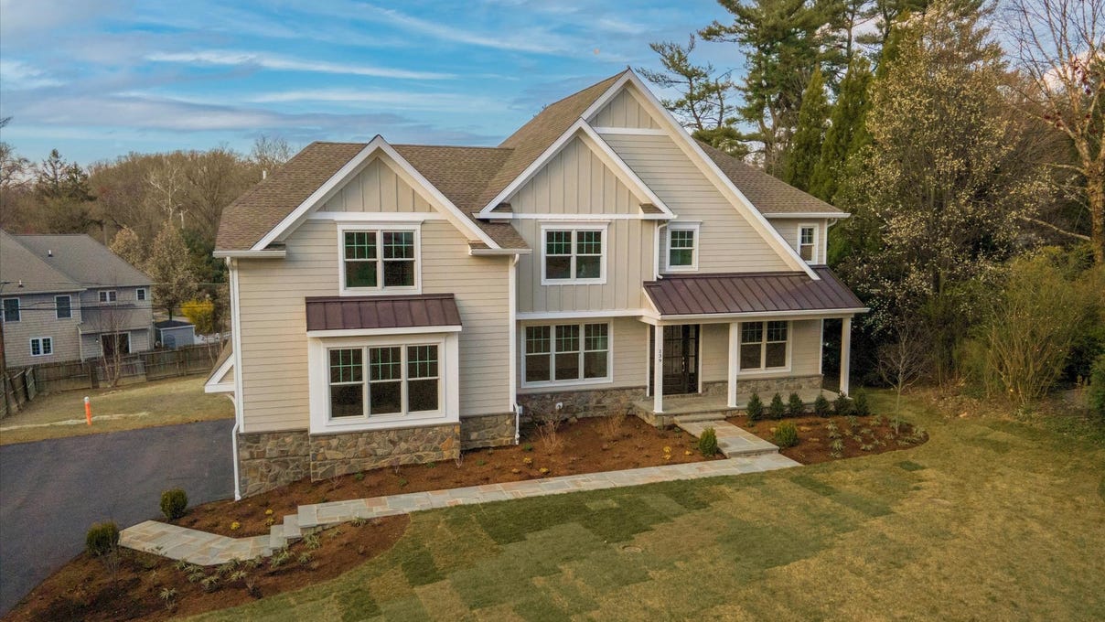 139 CLOVER HILL LANE, WAYNE, PA 19087 House for Sale