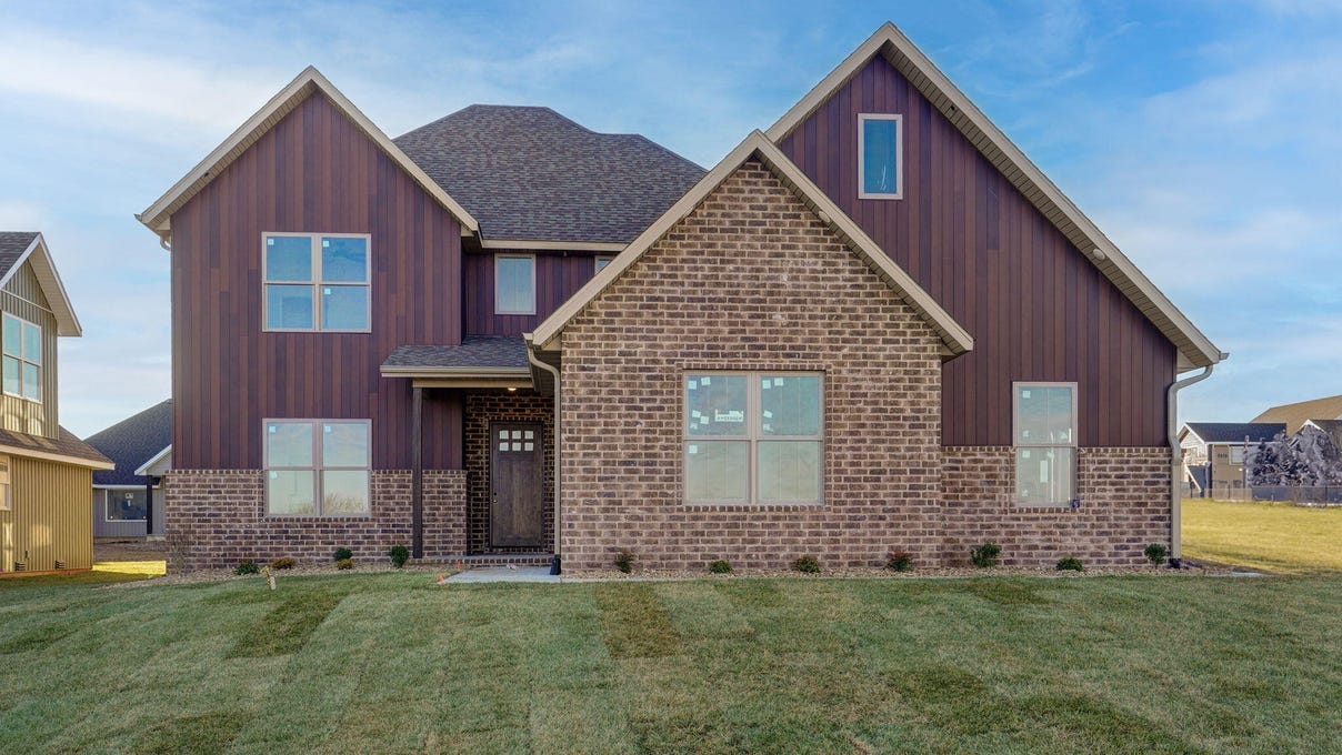 4849 South Burrows Ave  