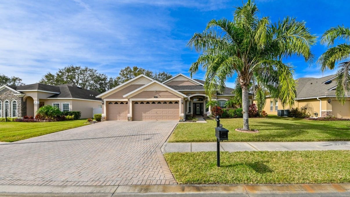 3407 Walden Reserve Dr  