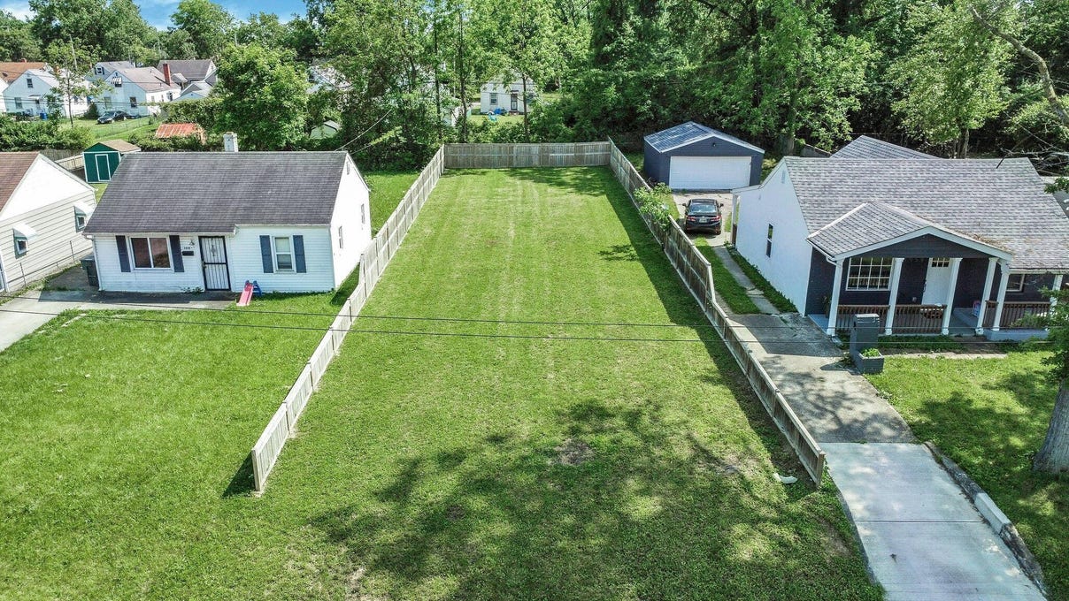 1963-1965 Margaret St  