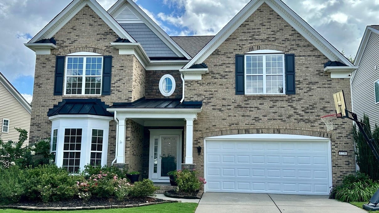 1238 Sandy Bottom Dr NW  