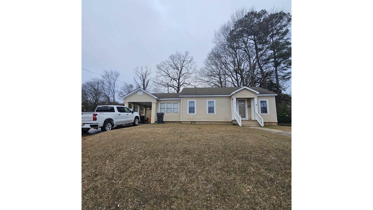 1327 Washington Ave NW