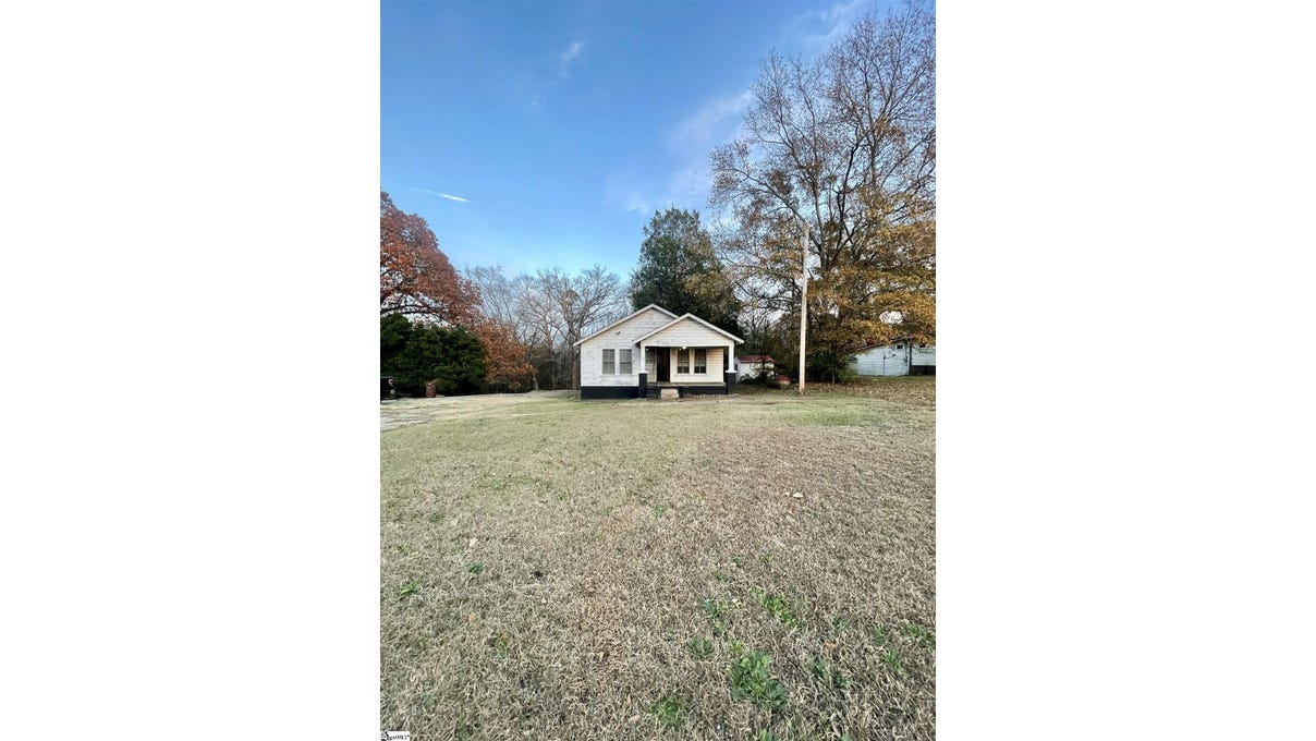 12579 Highway 25 Business, Ware Shoals, SC 29692 House for Sale