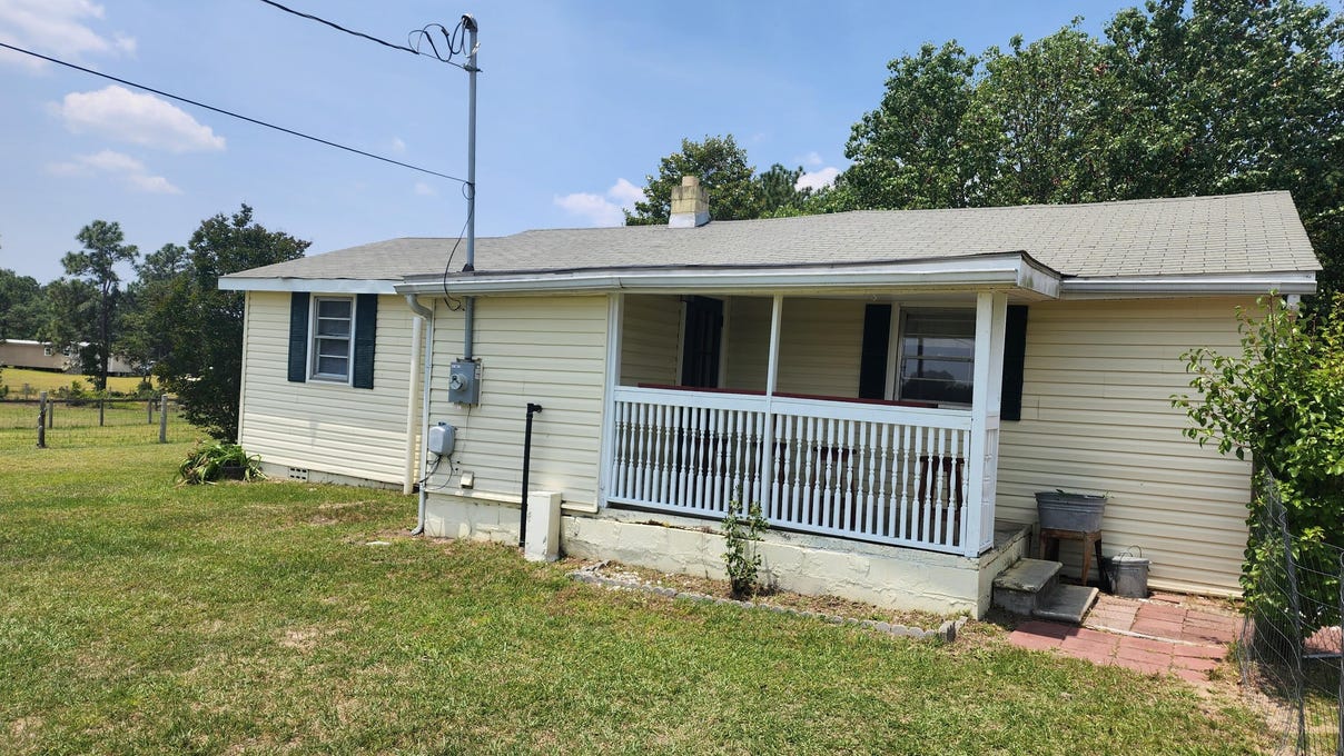 1268 Powell Pond Rd Road, Apt B, Aiken, SC 29801 Property for Rent